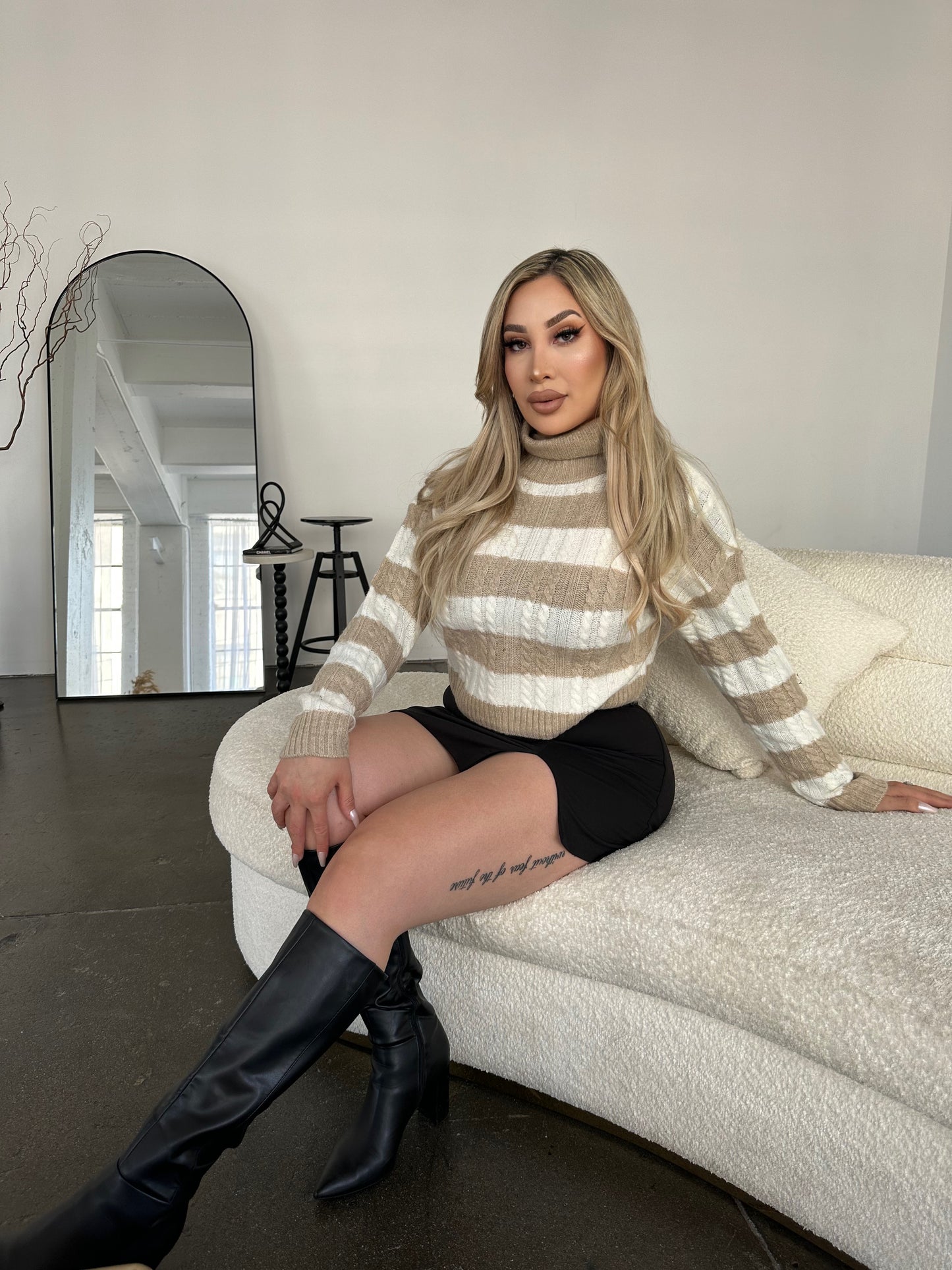 Daisy Turtleneck Knit Top