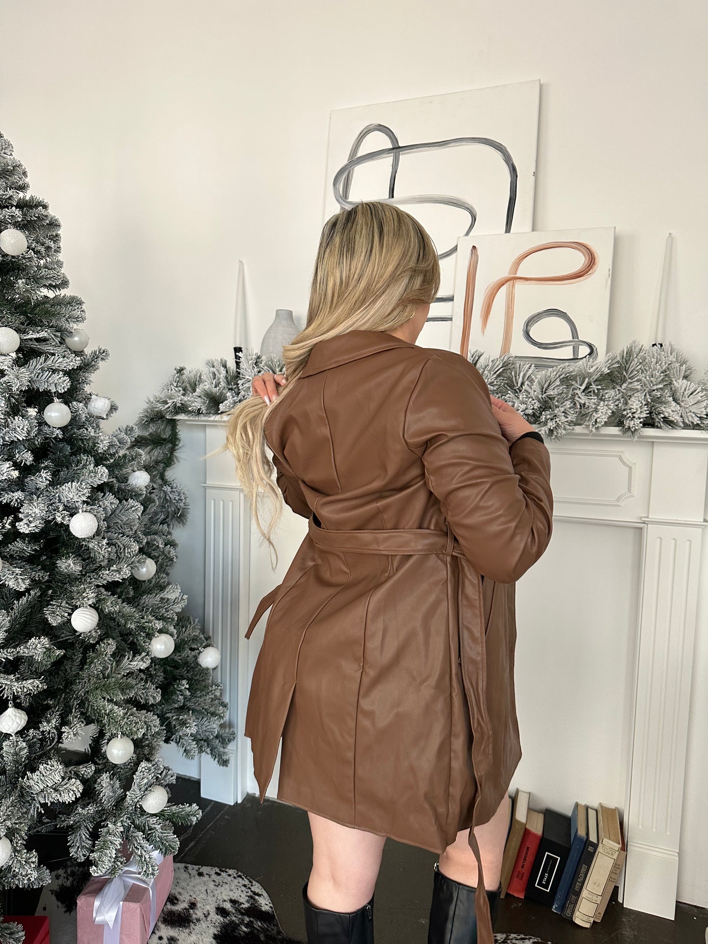 Mia Faux Leather Jacket (BROWN)