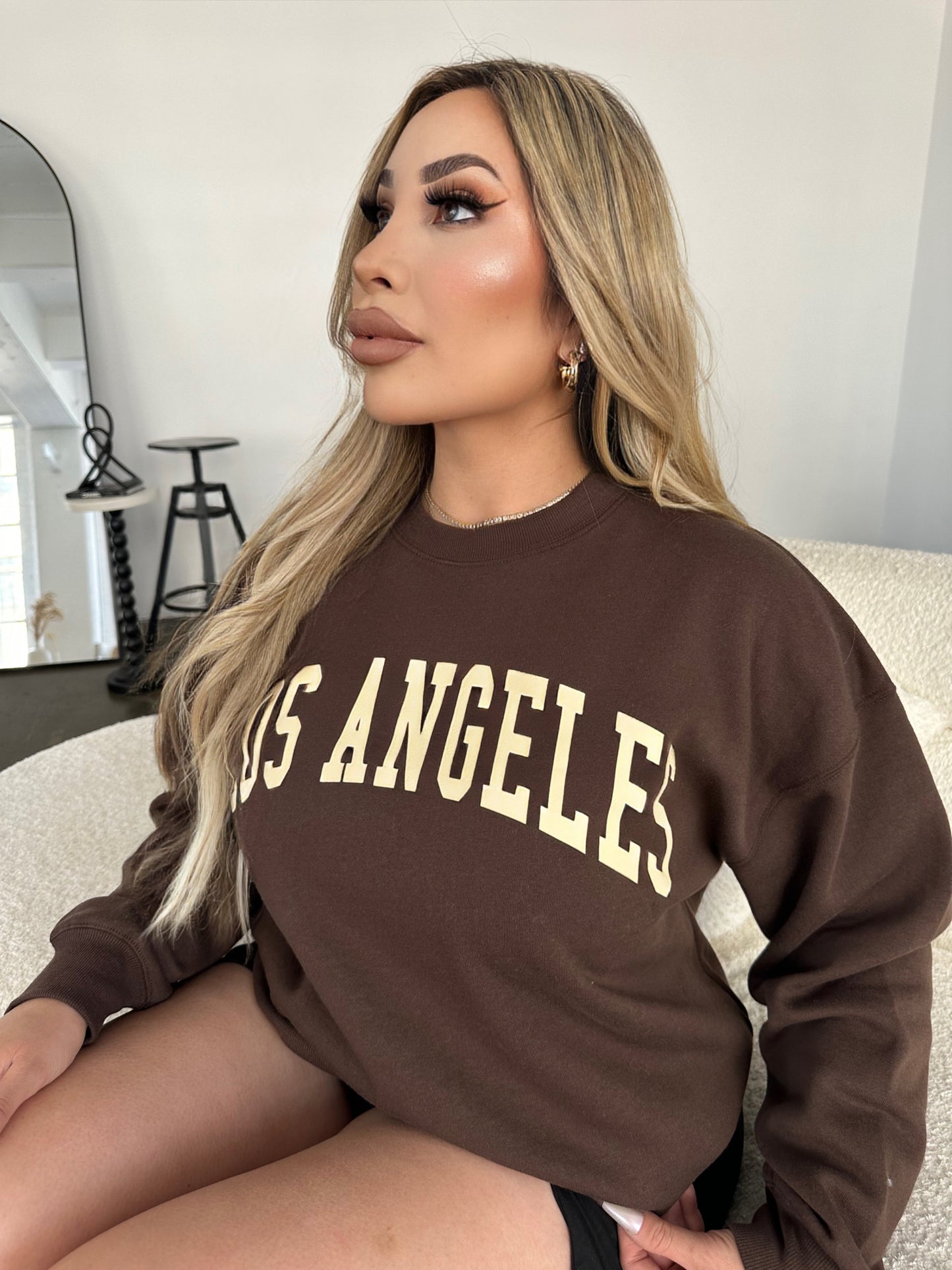 Los Angeles Crewneck (CHOCOLATE BROWN)