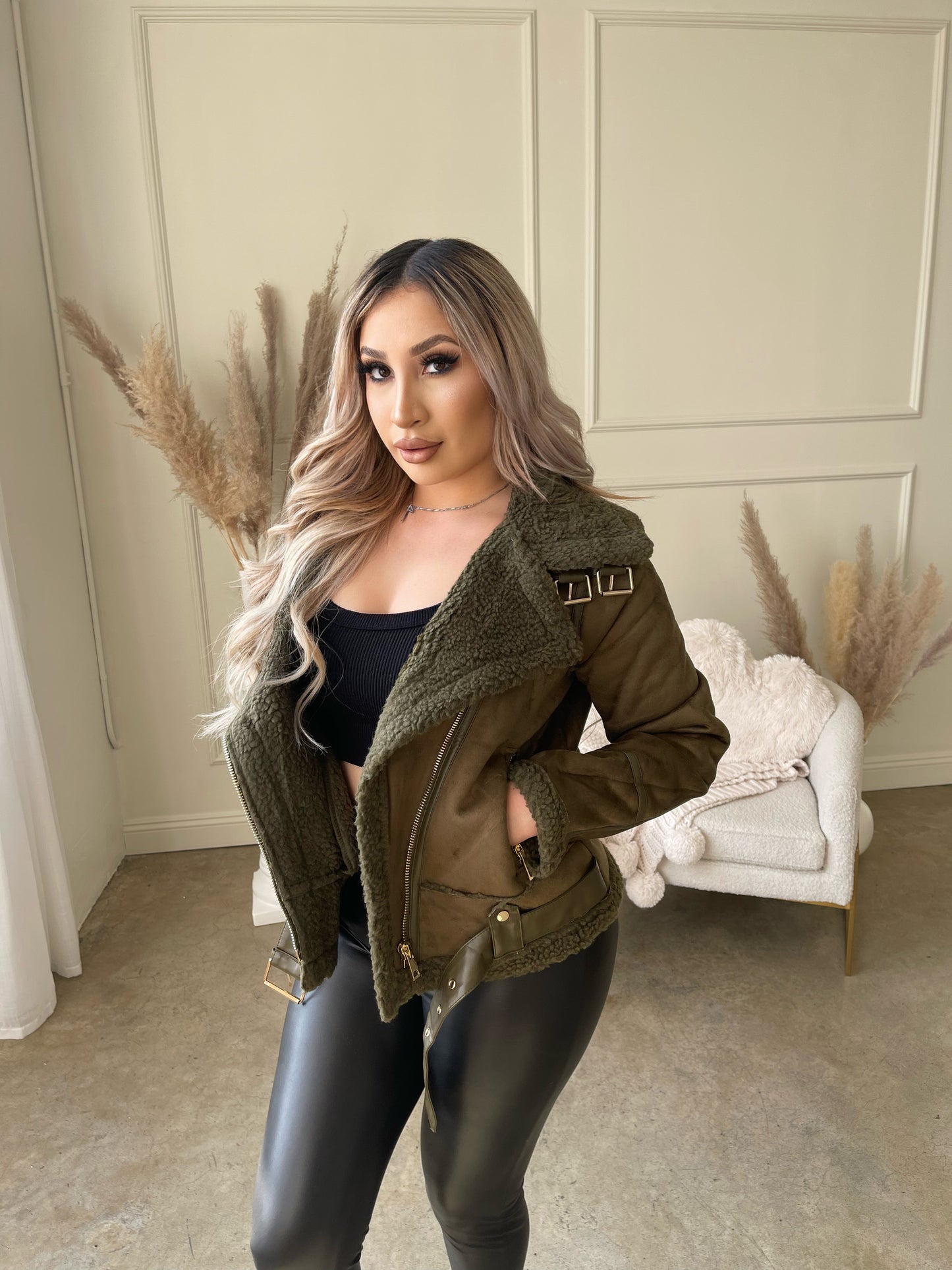 VIVX Sherpa Jacket (OLIVE)
