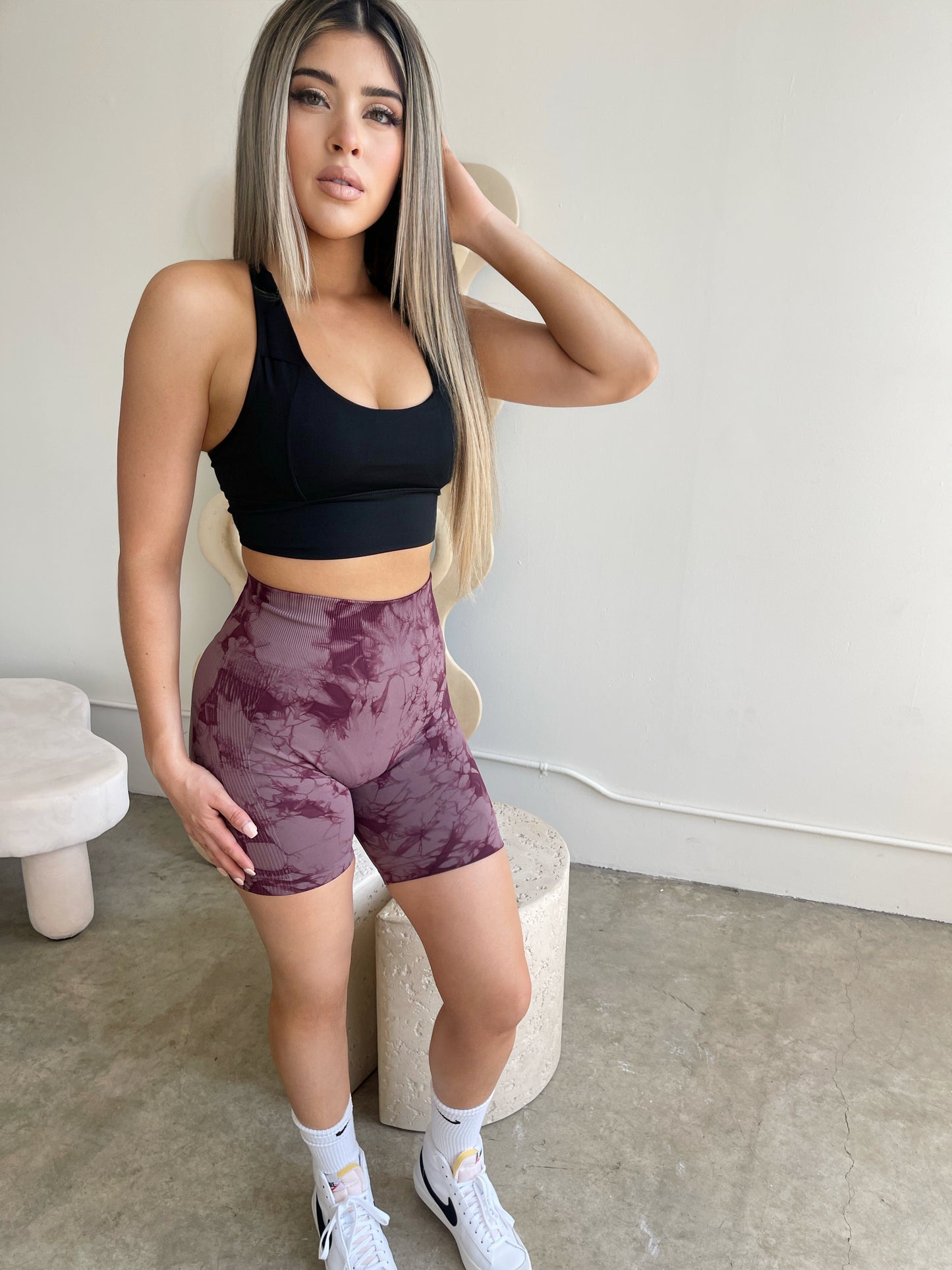Marble Scrunch Shorts (BURGUNDY)