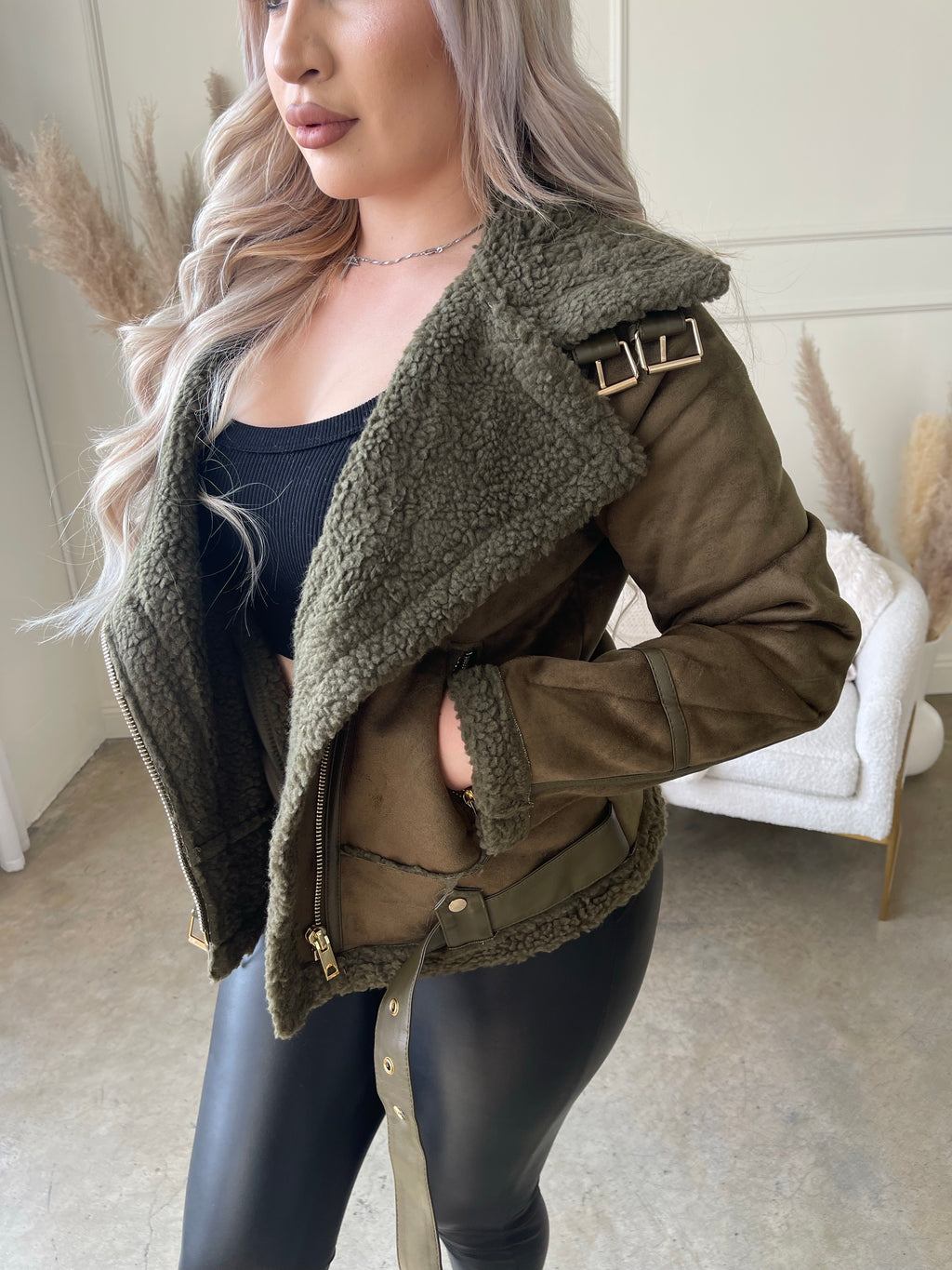 VIVX Sherpa Jacket (OLIVE)