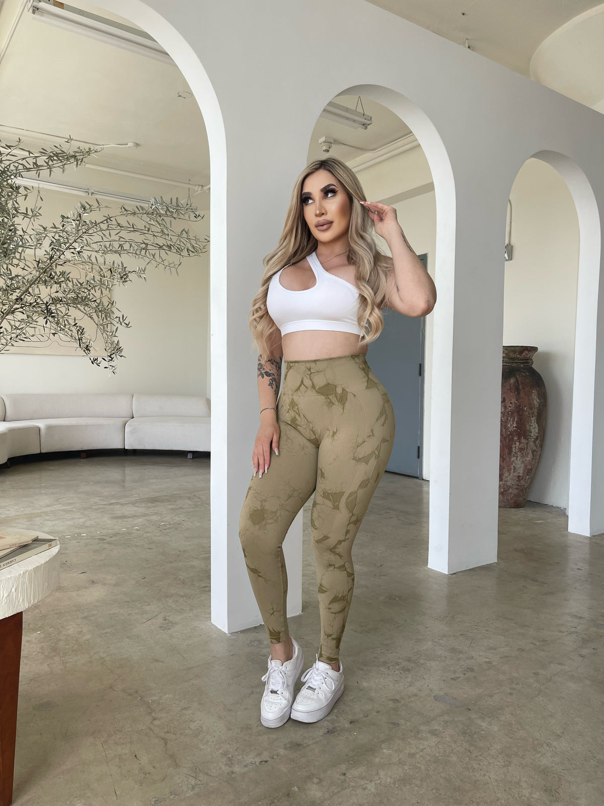 Marble Scrunch Leggings (LIGHT OLIVE)
